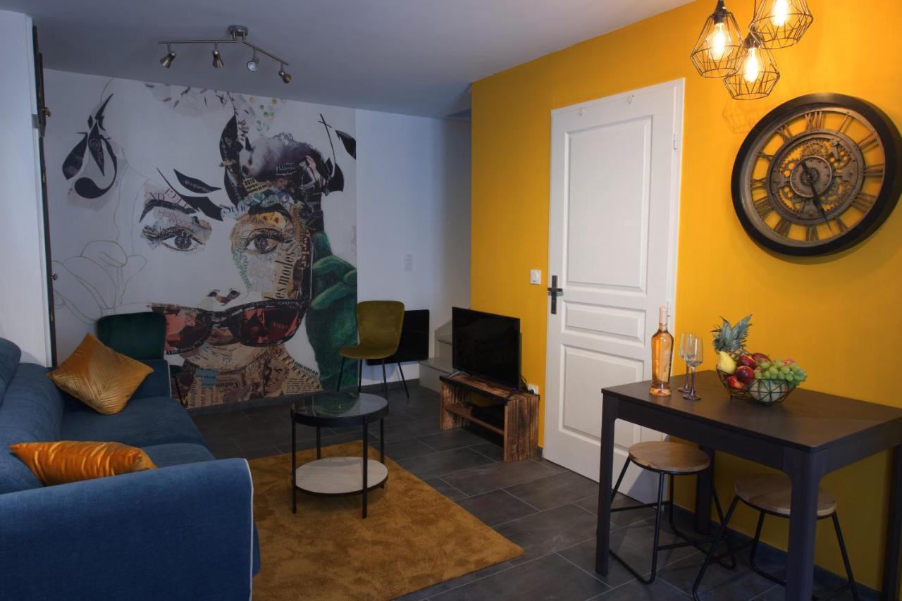 Duplex Charmant Idealement Situe Доль Экстерьер фото