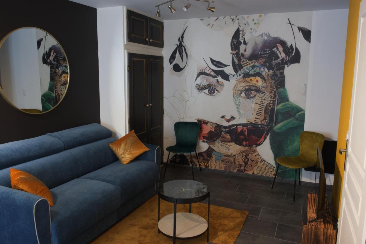 Duplex Charmant Idealement Situe Доль Экстерьер фото